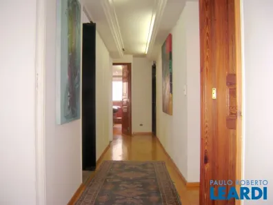 Ponto Comercial à venda, 120m² no Bela Vista, São Paulo