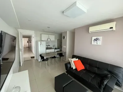 Apartamento com 2 Quartos para alugar, 55m² no Engenheiro Luciano Cavalcante, Fortaleza