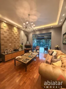 Casa com 3 Quartos à venda, 220m² no Jardim das Vertentes, São Paulo