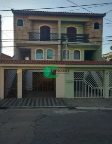 Sobrado com 3 Quartos à venda, 200m² no Vila Valparaíso, Santo André