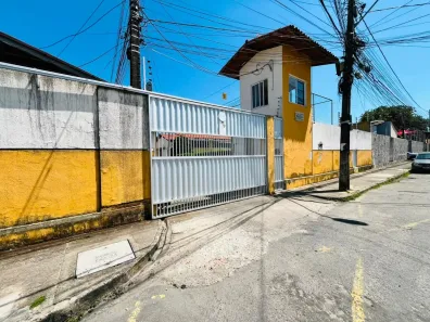 Casa de Condomínio com 3 Quartos à venda, 158m² no Passaré, Fortaleza
