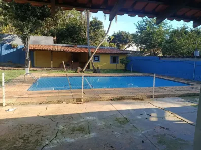 Casa com 4 Quartos para alugar, 150m² no Chácara Tropical (Caucaia do Alto), Cotia