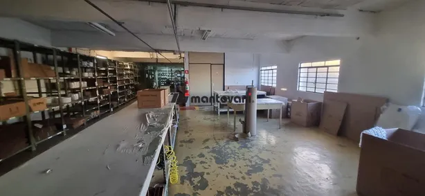 Galpão/Depósito/Armazém à venda, 1338m² no Jardim Independência, São Paulo
