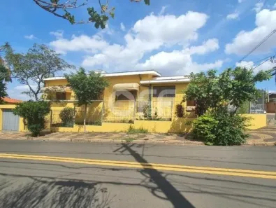 Casa com 3 Quartos para alugar, 240m² no Jardim Dom Bosco, Campinas