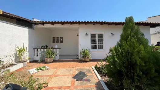 Casa com 3 Quartos para alugar, 151m² no Boa Esperança, Cuiabá