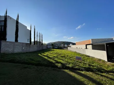 Lote/Terreno à venda, 445m² no Cruzeiro de Santo Antônio, Juiz de Fora