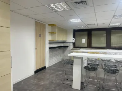 Sala Comercial para alugar, 1100m² no Bela Vista, São Paulo