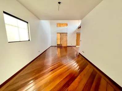 Sobrado com 4 Quartos à venda, 445m² no Tremembé, São Paulo