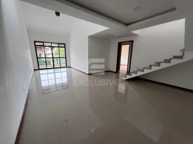 Apartamento com 3 Quartos para alugar, 160m² no Braunes, Nova Friburgo