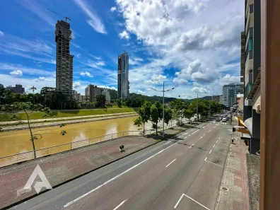 Sala Comercial para alugar, 100m² no Centro, Blumenau