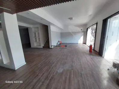 Imóvel Comercial com 3 Quartos para alugar, 262m² no Jardim, Santo André