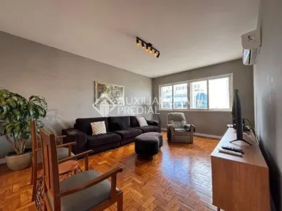 Apartamento com 3 Quartos para alugar, 122m² no Independência, Porto Alegre