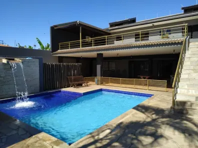 Casa com 3 Quartos à venda, 350m² no Jardim Ipanema, Maringá