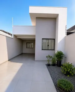 Casa com 3 Quartos à venda, 110m² no Loteamento Madrid, Maringá