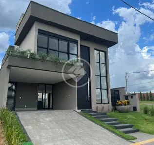 Casa de Condomínio com 3 Quartos à venda, 196m² no Jardins Capri, Senador Canedo