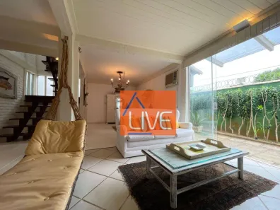 Casa com 3 Quartos à venda, 150m² no Geriba, Armação dos Búzios