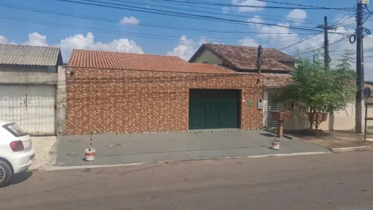 Casa com 3 Quartos à venda, 300m² no Agenor de Carvalho, Porto Velho