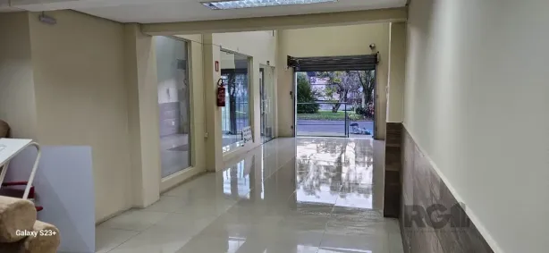 Ponto Comercial para alugar, 50m² no Jardim Itu, Porto Alegre