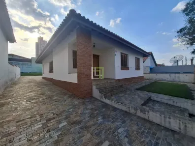 Casa com 3 Quartos à venda, 173m² no Anhangabaú, Jundiaí