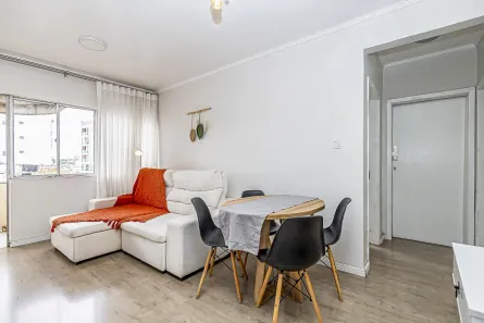 Apartamento com 2 Quartos à venda, 54m² no Água Verde, Curitiba
