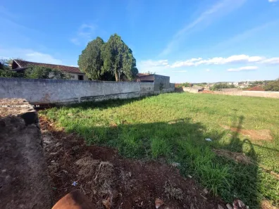 Lote/Terreno à venda, 856m² no Brasília, Londrina