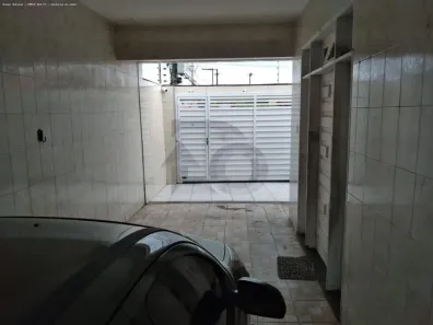 Casa com 3 Quartos à venda, 200m² no Farolândia, Aracaju
