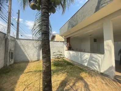 Casa com 3 Quartos à venda, 178m² no Jardim Roberto Selmi Dei, Araraquara