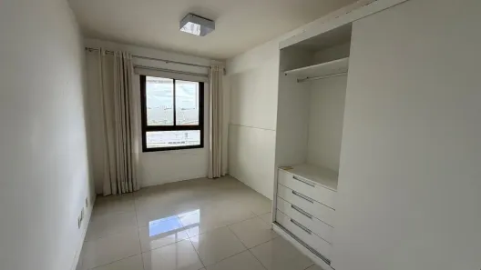 Apartamento com 1 Quarto para alugar, 55m² no Alphaville I, Salvador