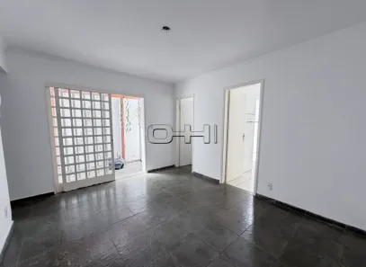 Casa com 2 Quartos para alugar, 154m² no Moema, São Paulo
