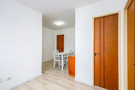 Apartamento com 1 Quarto para alugar, 36m² no Centro, Curitiba