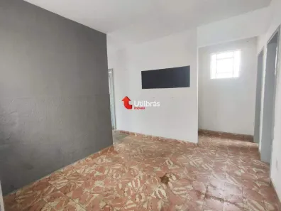 Casa com 3 Quartos para alugar, 75m² no Sagrada Família, Belo Horizonte