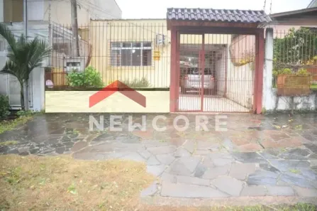 Casa com 4 Quartos à venda, 217m² no Nonoai, Porto Alegre