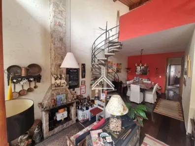 Casa com 3 Quartos para alugar, 244m² no Jardim da Glória, São Paulo