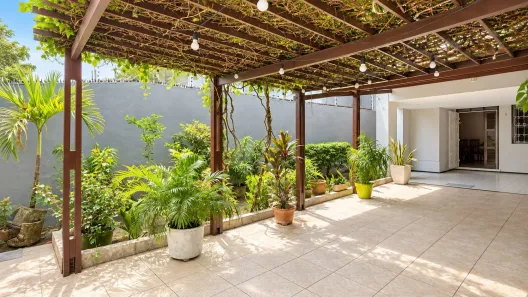 Casa com 4 Quartos à venda, 147m² no Engenheiro Luciano Cavalcante, Fortaleza