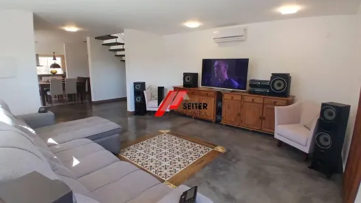 Casa com 2 Quartos à venda, 200m² no Sambaqui, Florianópolis