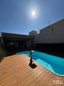 Casa com 3 Quartos à venda, 210m² no Jardim Paulista IV, Maringá