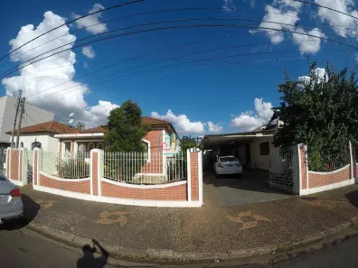 Casa com 3 Quartos à venda, 300m² no Jardim Glória, Americana