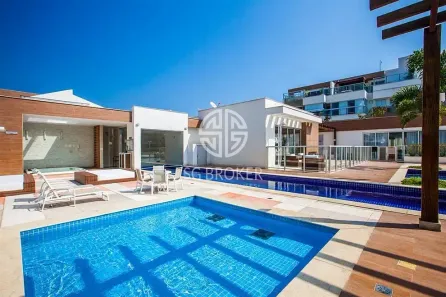 Casa de Condomínio com 5 Quartos à venda, 306m² no Recreio dos Bandeirantes, Rio de Janeiro