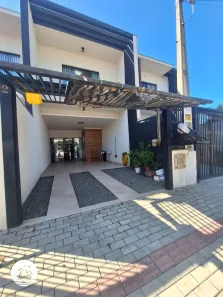 Sobrado com 3 Quartos à venda, 124m² no Itacolomi, Balneário Piçarras