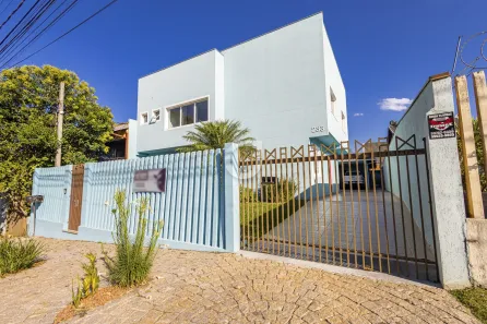 Casa com 3 Quartos à venda, 370m² no Santa Felicidade, Curitiba