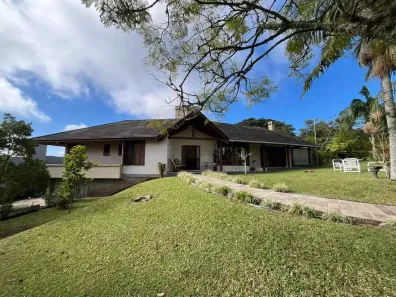 Casa de Condomínio com 4 Quartos para alugar, 326m² no Tarumã, Viamão