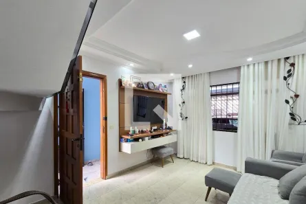 Casa com 3 Quartos à venda, 223m² no Alves Dias, São Bernardo do Campo
