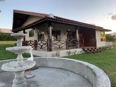 Casa de Condomínio com 3 Quartos para alugar, 1000m² no Prado, Gravatá