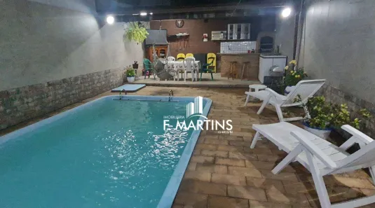 Casa com 3 Quartos à venda, 209m² no Jardim Amália, Volta Redonda