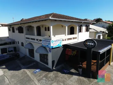 Sobrado com 4 Quartos à venda, 502m² no Floresta, Joinville