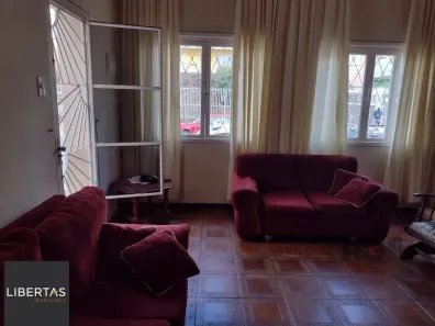 Casa com 3 Quartos à venda, 335m² no Rio Branco, Porto Alegre