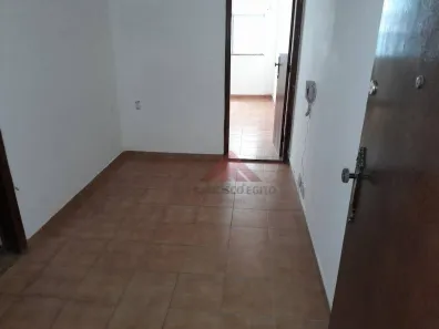 Sala Comercial à venda, 35m² no Centro, Niterói