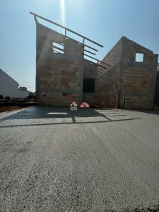 Casa com 2 Quartos à venda, 69m² no Conjunto Habitacional Terra dos Ipês I (Sul), Pindamonhangaba