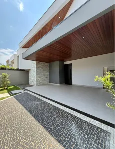 Casa com 4 Quartos à venda, 215m² no Plano Diretor Sul, Palmas