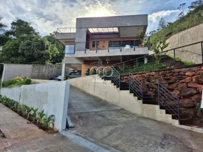 Casa com 4 Quartos à venda, 278m² no Ville de Montagne, Nova Lima